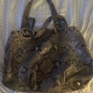Mk shoulder bag